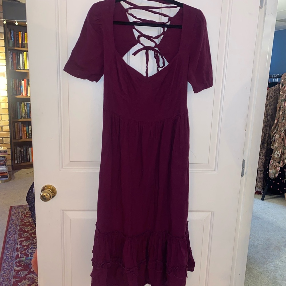 💜 Free People Midi Dress with Lace-Up Back – Size M 💜